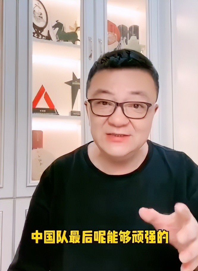 平日那些有着种种劣迹的演艺圈明星，都会遭到全国人民的抵制，更何况自己现在捅了这么大的娄子。